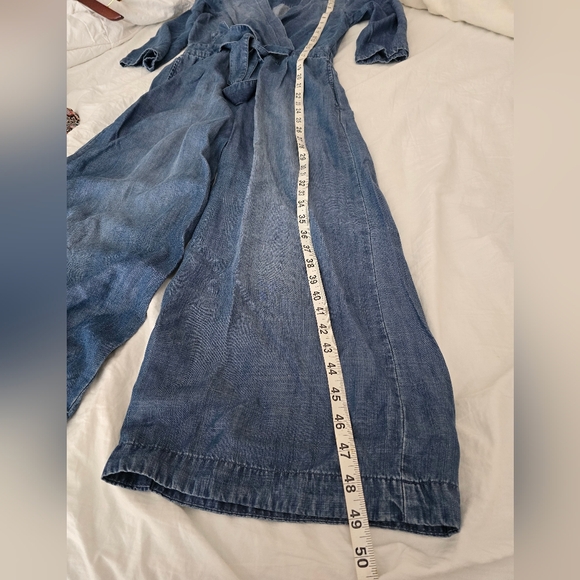 Anthropologie Cloth & Stone  Chambray Wrap Jumpsuit XS Blue Wide Leg Tie Waist - Picture 15 of 16